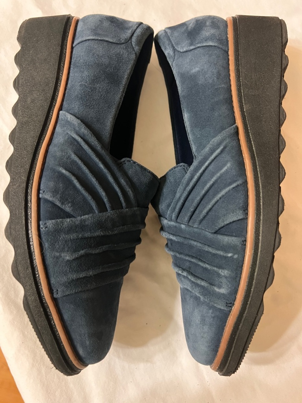 Clarks Navy Suede Ruched Slip-On Loafers - Picture 5 of 9